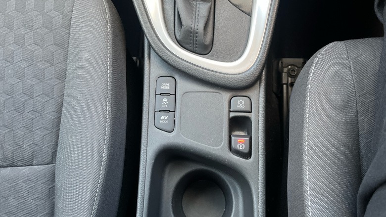 Toyota Yaris 1.5 Hybrid Design 5dr CVT [Panoramic Roof] Hybrid Hatchback